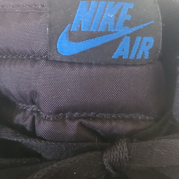 Jordan 1.5 Reverse Fragment Sneakers in size 9. - Picture 7 of 12